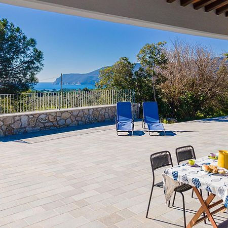 לקונה B&B Villa Costanza מראה חיצוני תמונה