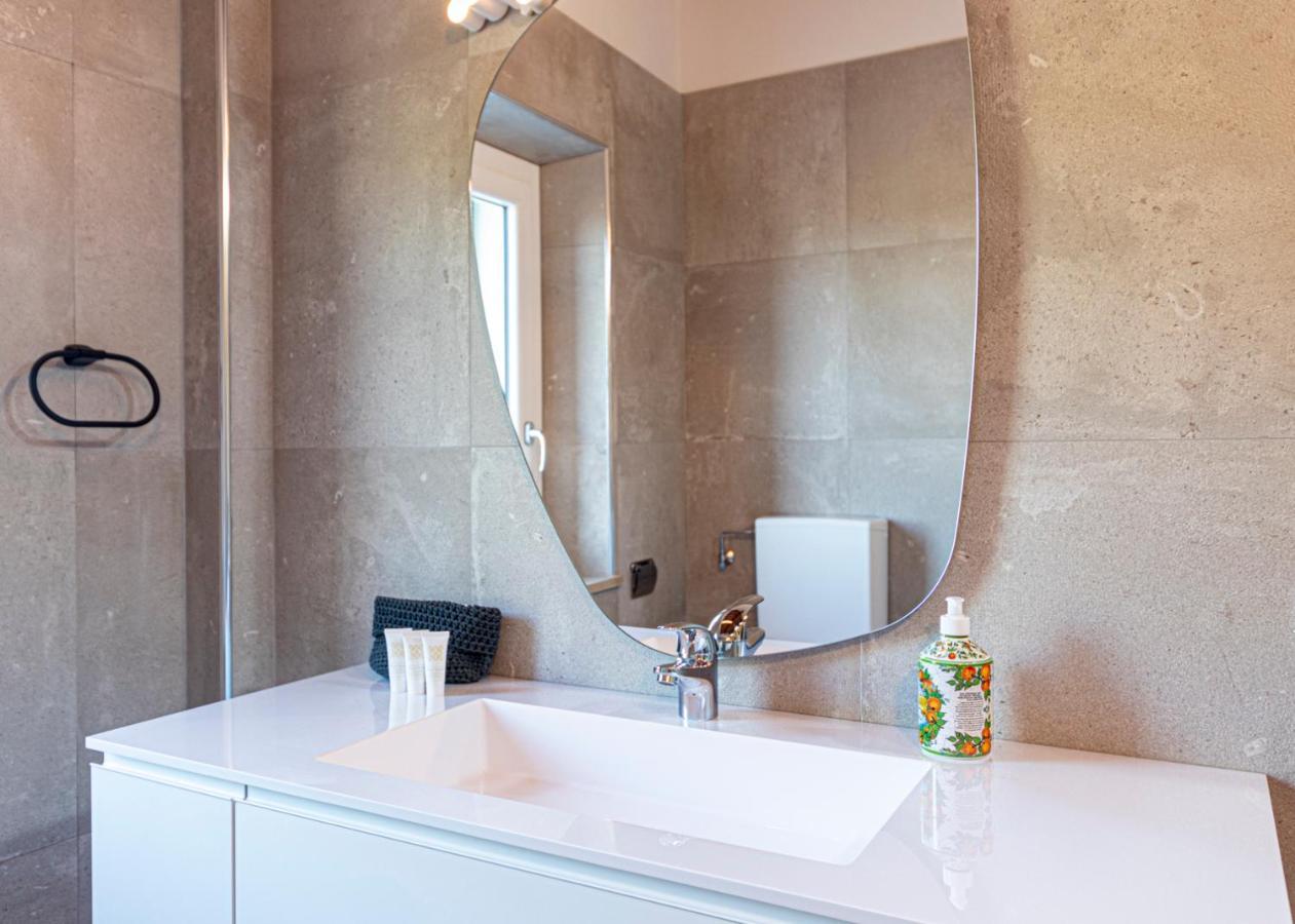 לקונה B&B Villa Costanza מראה חיצוני תמונה