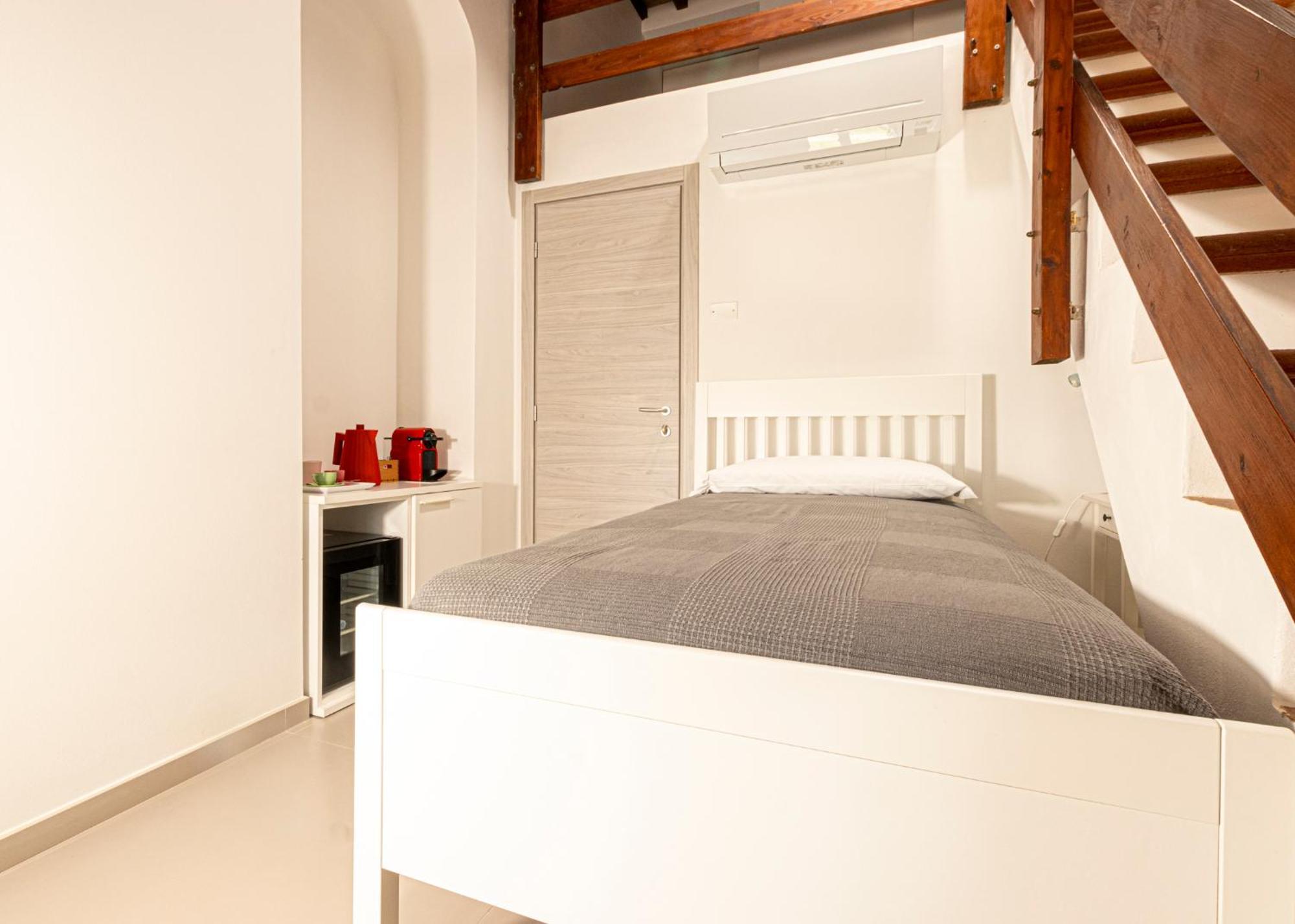 לקונה B&B Villa Costanza מראה חיצוני תמונה